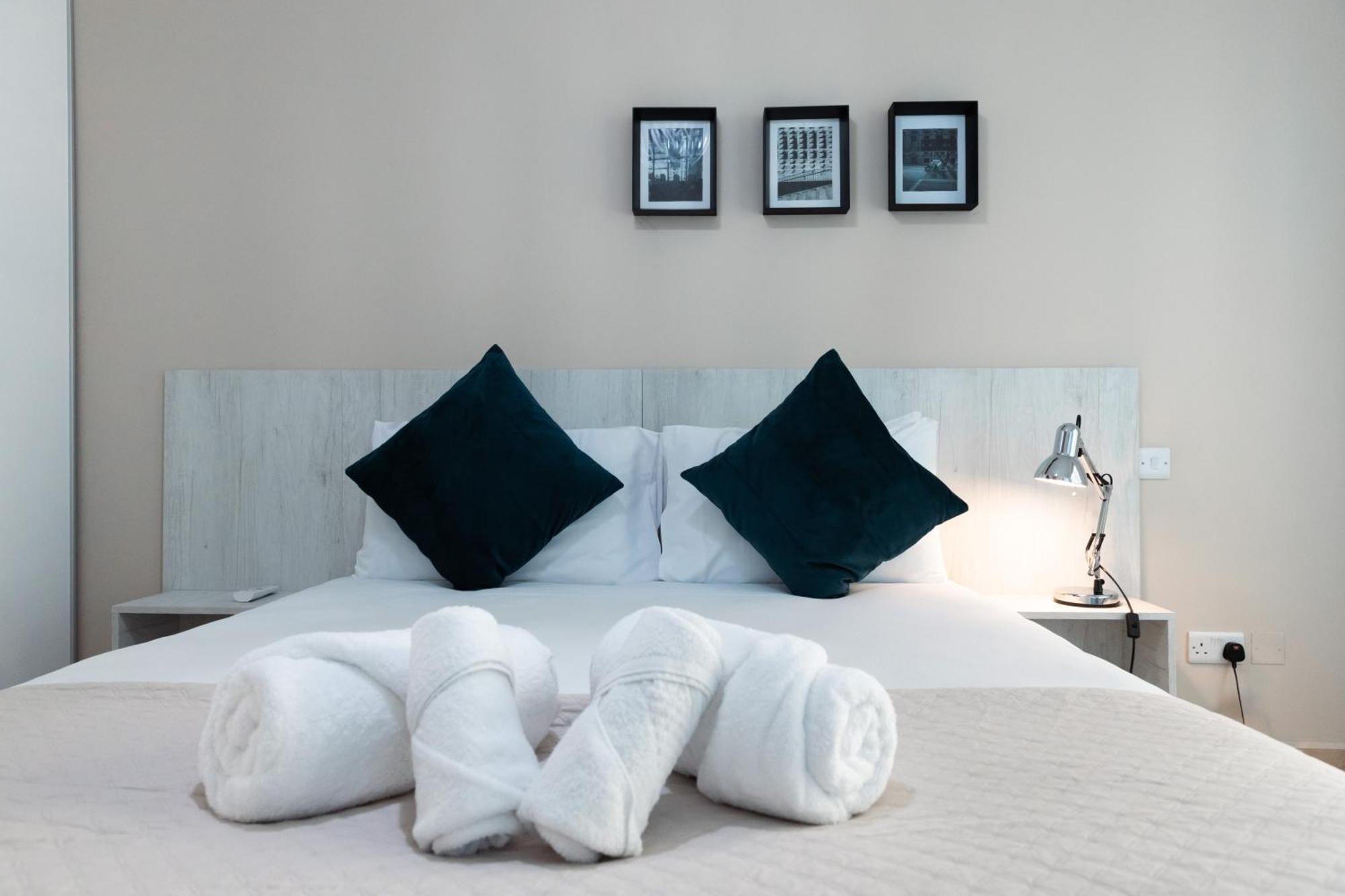 Luxury Seafront 3Br With Pool By Arcobnb Sliema Exteriör bild