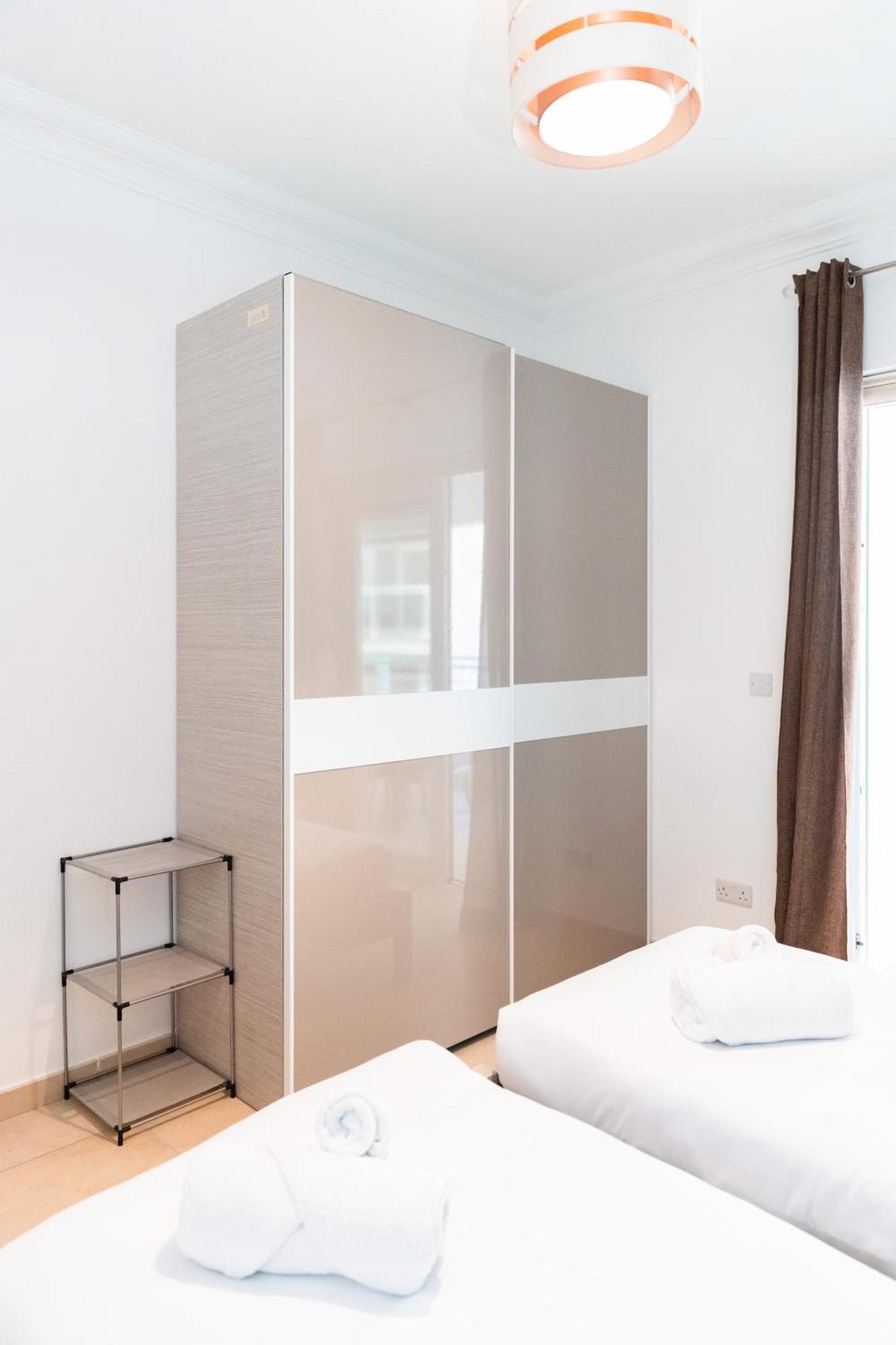 Luxury Seafront 3Br With Pool By Arcobnb Sliema Exteriör bild