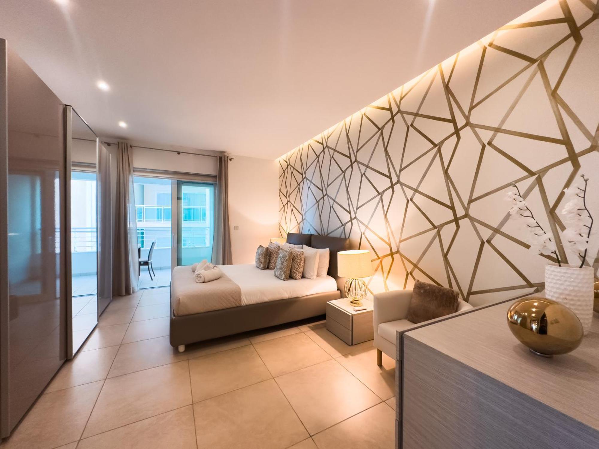 Luxury Seafront 3Br With Pool By Arcobnb Sliema Exteriör bild